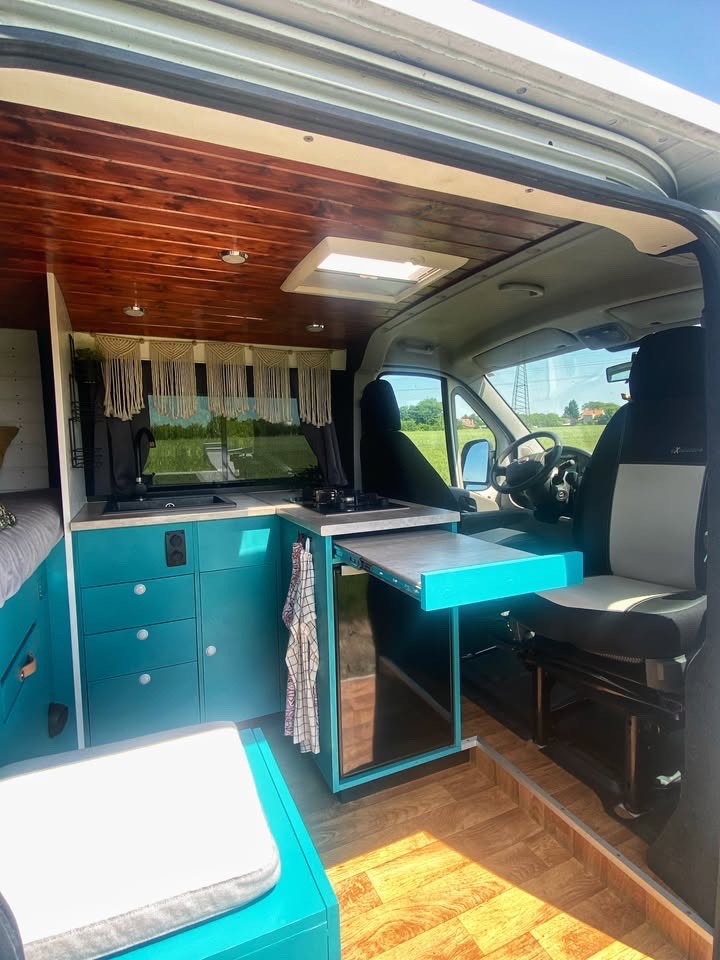 Obytná dodávka - 14