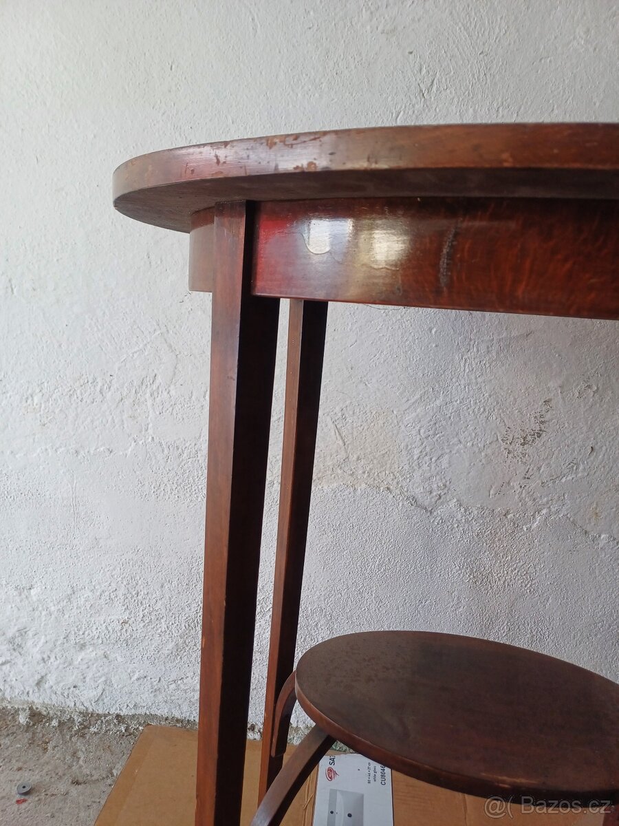 Stolek Thonet - 14