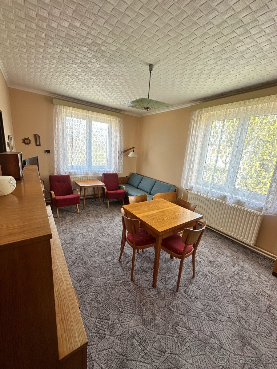 Zděný byt 2+1, 51m2 + garáž 17m2 - 14