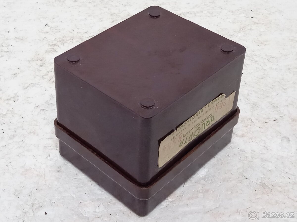 Druopta - Bakelitová krabička s fitry - 14