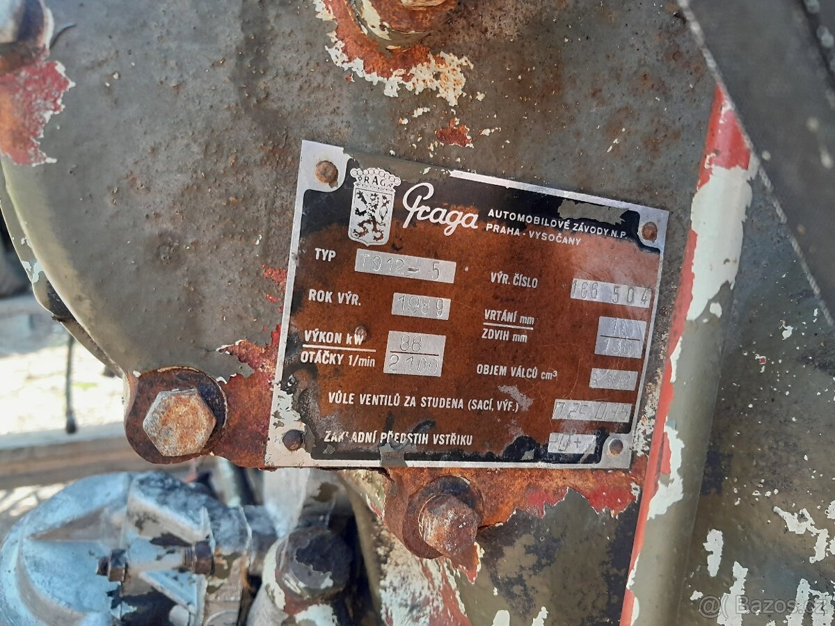 Praga V3S M2 motor - 14