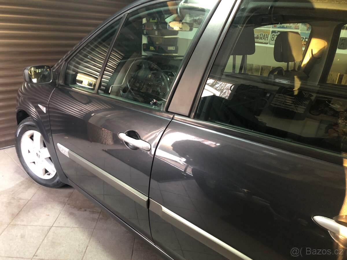 Renault Mégane grand scenic - 14