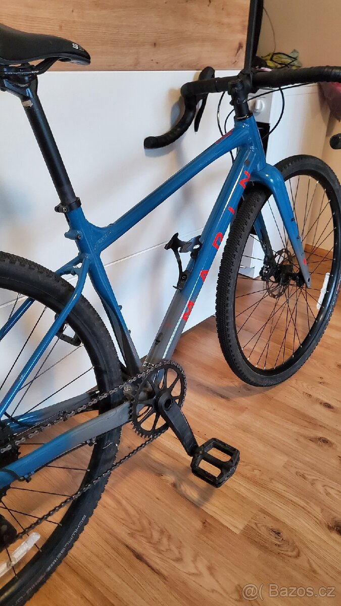 Silniční kolo MARIN - 14