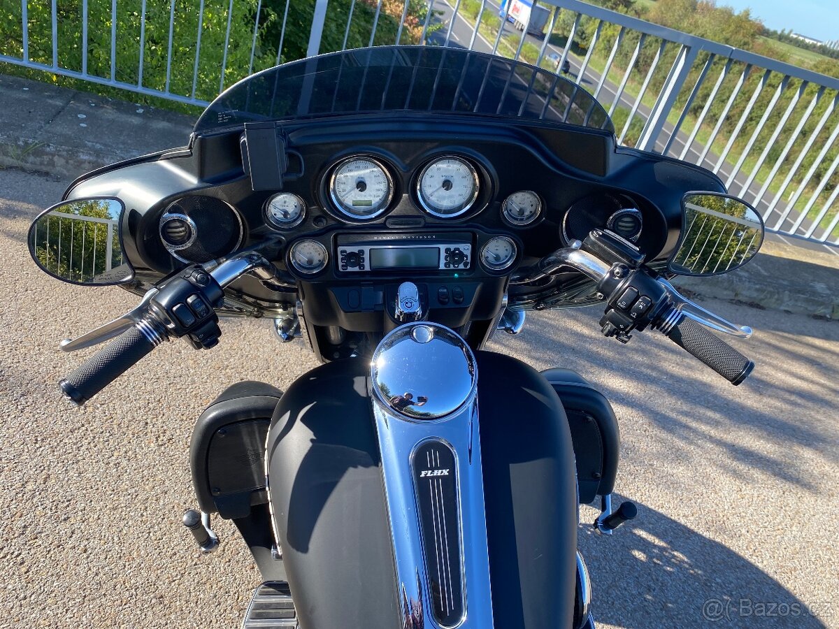 Harley Davidson Street Glide 103 - 14