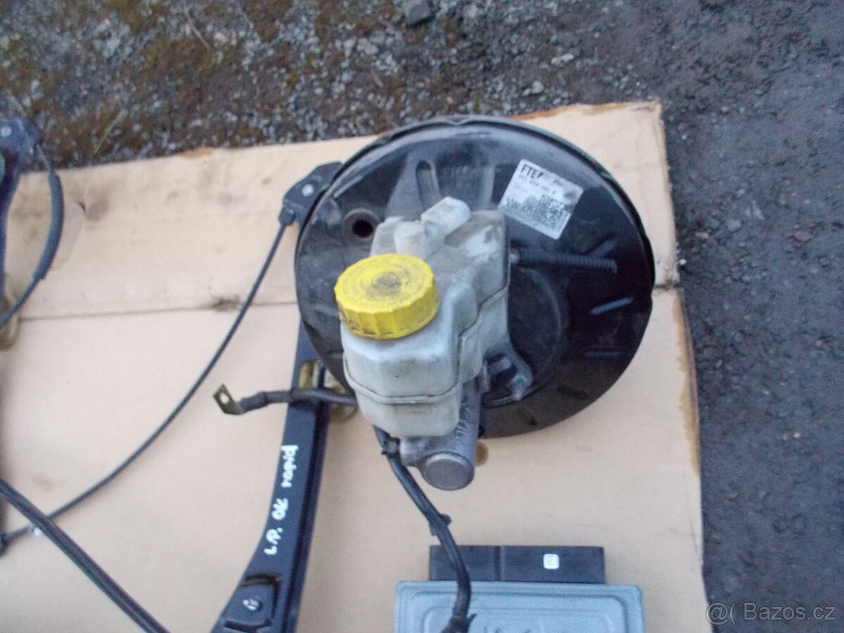 Díly 3. Škoda Rapid 1.2TSI 77kw - 14