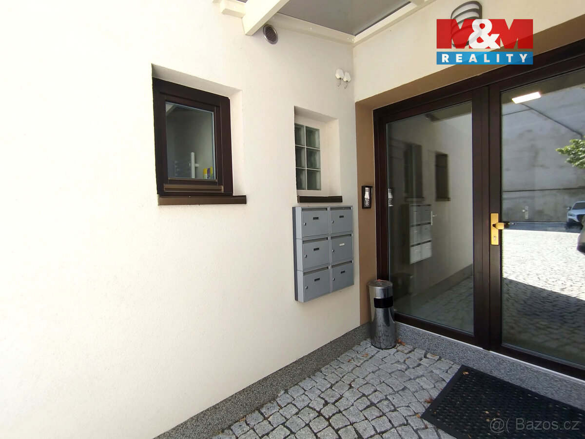 Pronájem bytu 2+kk, 100 m², Chomutov, ul. Klostermannova - 14