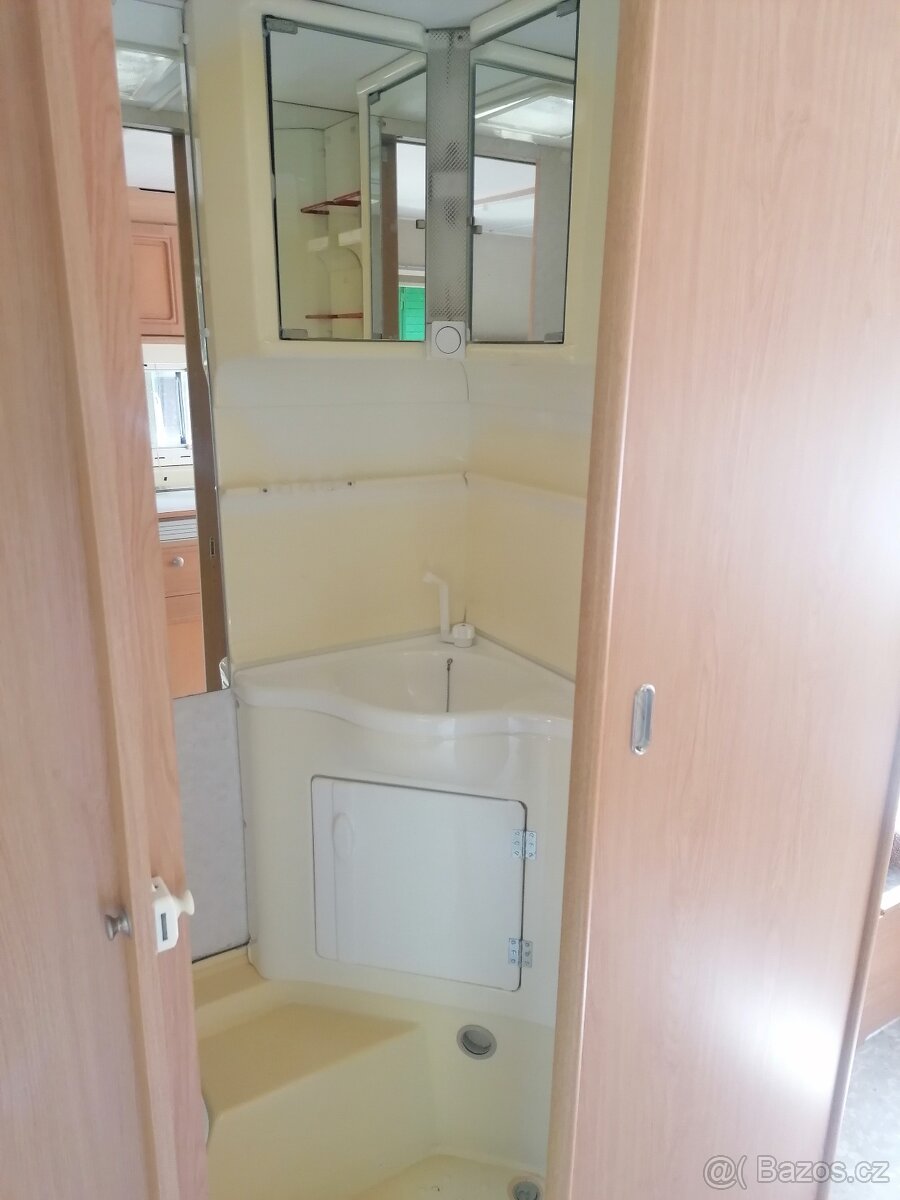 karavan chateau cantara 938 - 14