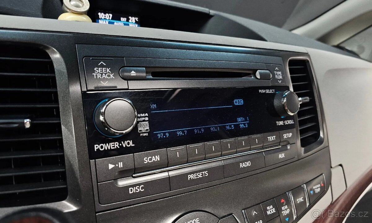 2012 TOYOTA SIENNA LIMITED - 14