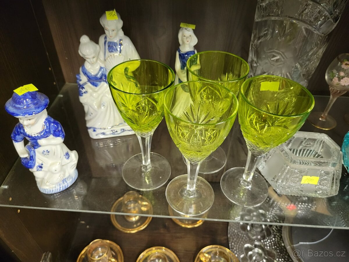 Křišťál a porcelán - 14