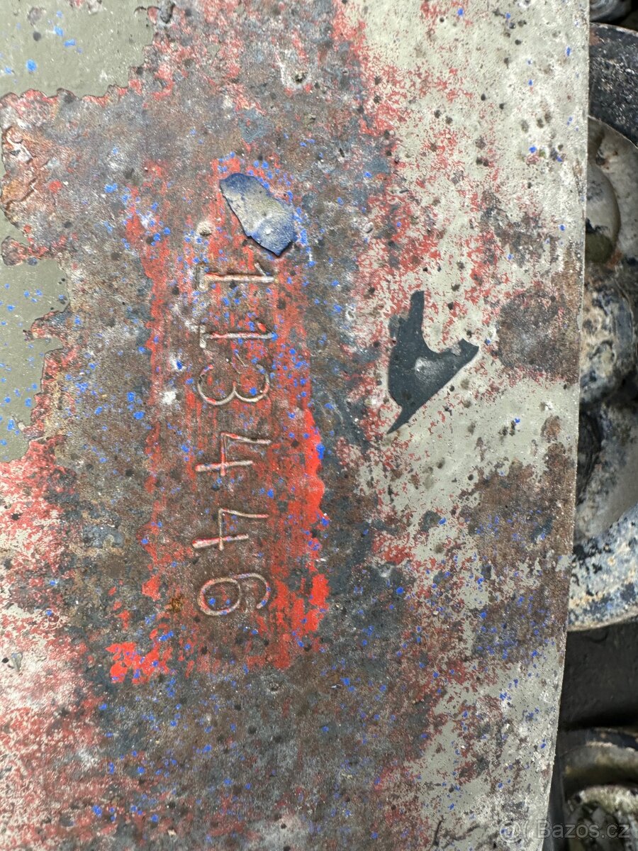 PRAGA V3S 6X6 1994 VIN 446 - 14