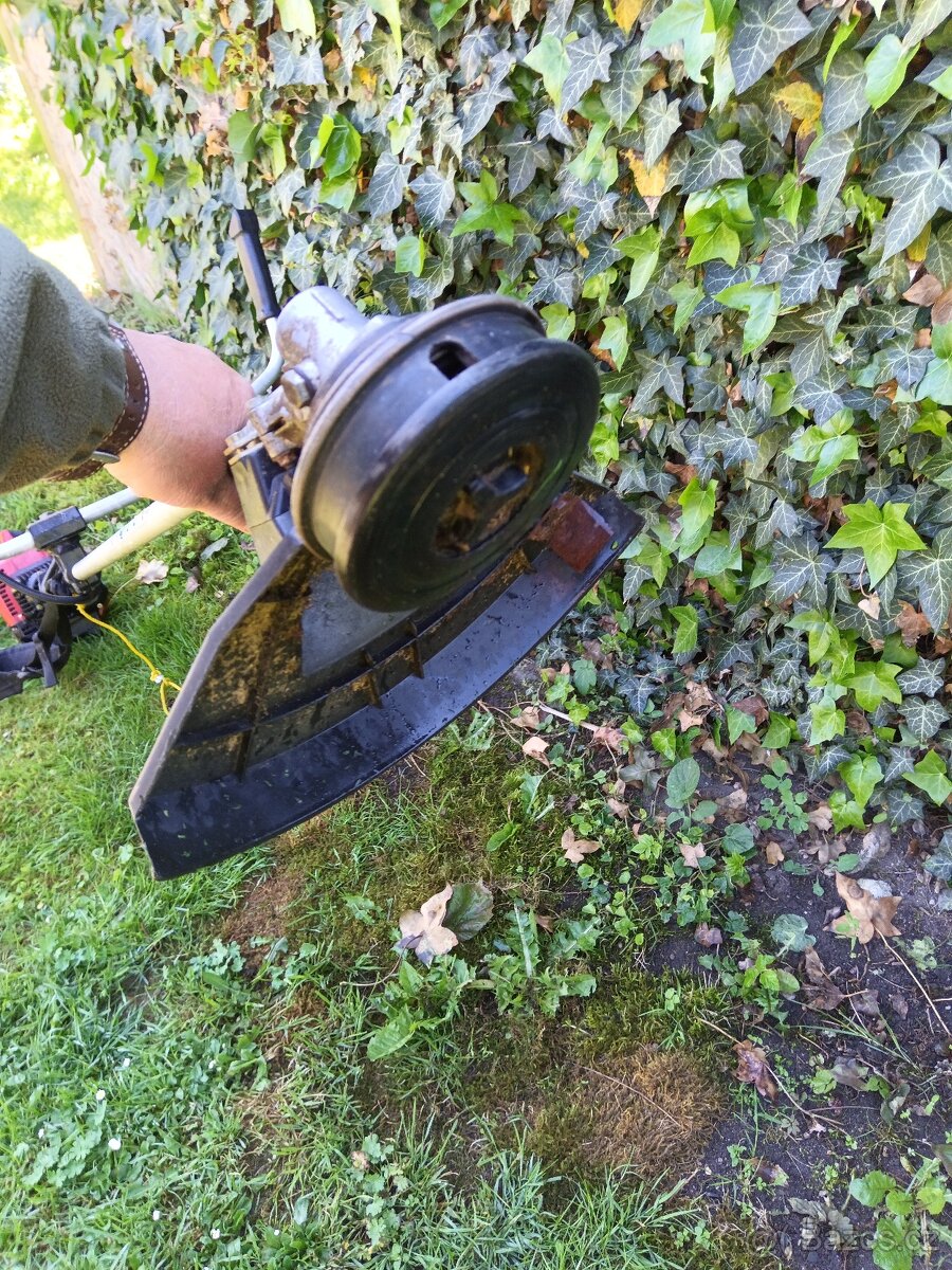 Benzinový křovinořez zn. SOLO - 14