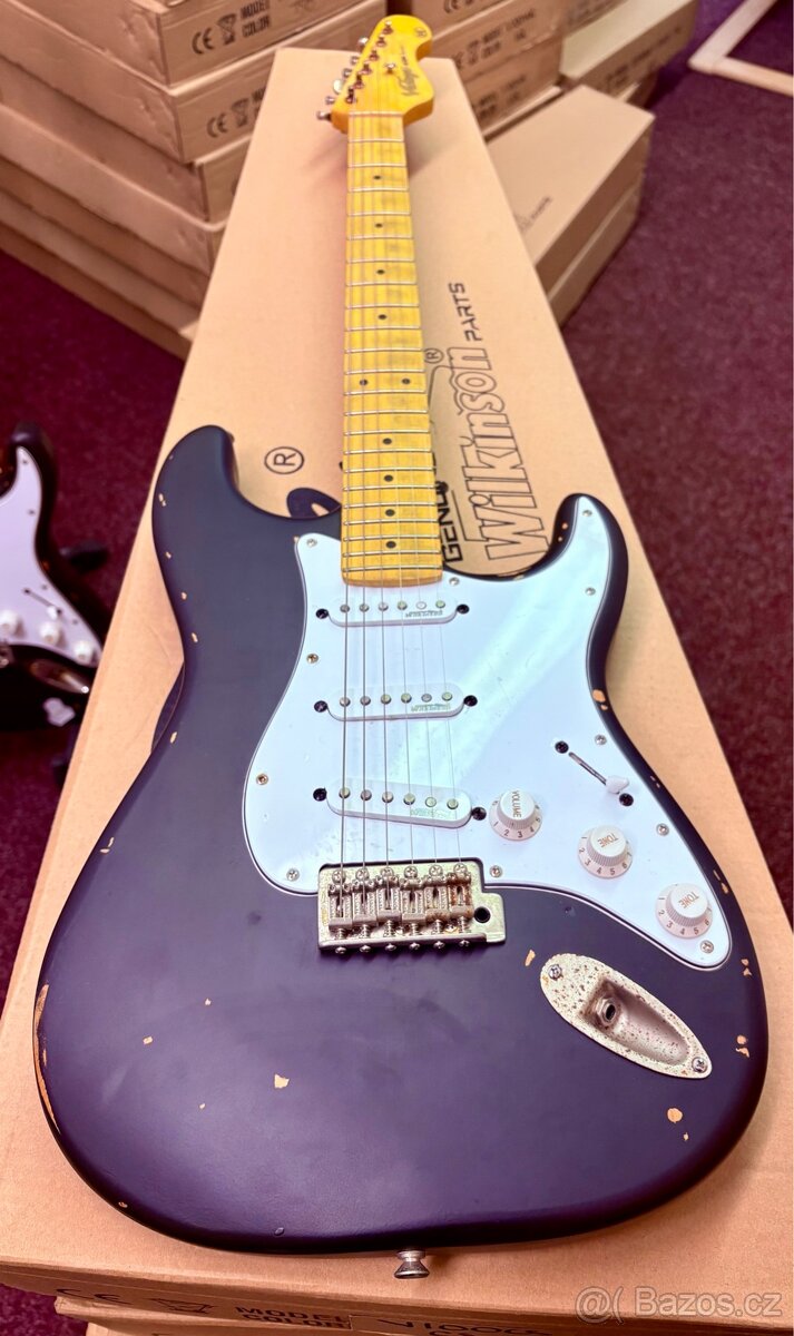 Elektrická kytara Vintage model 2026 - 14