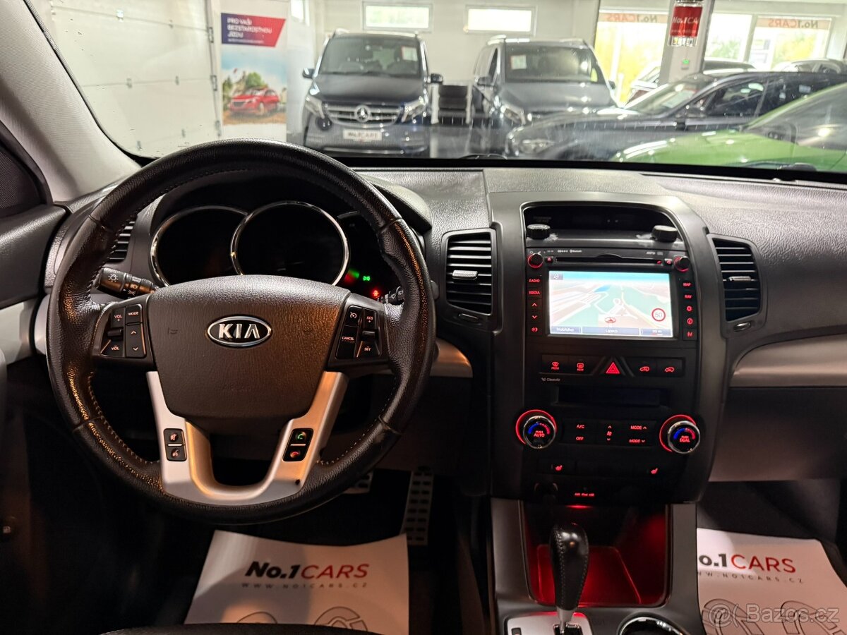 Kia Sorento 2,2 CRDI PREMIUM AUTOMAT KAMERA KEYLESS TOP - 14