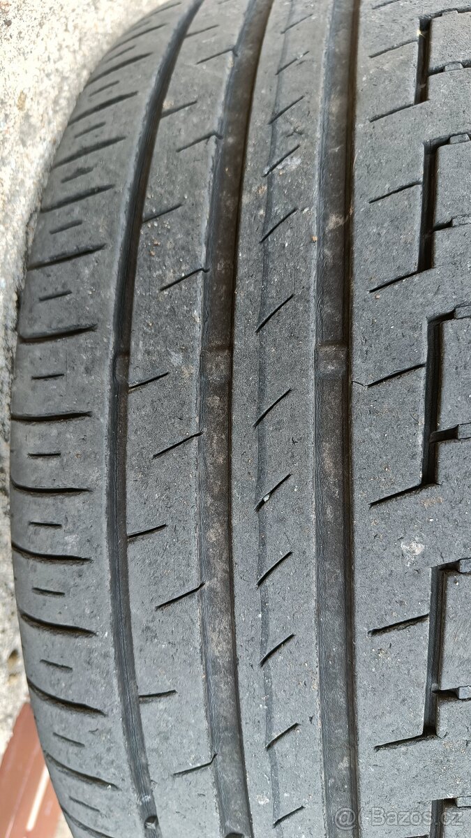 Ford Focus 1.0 EcoBoost 92kw benzín kombi - 14