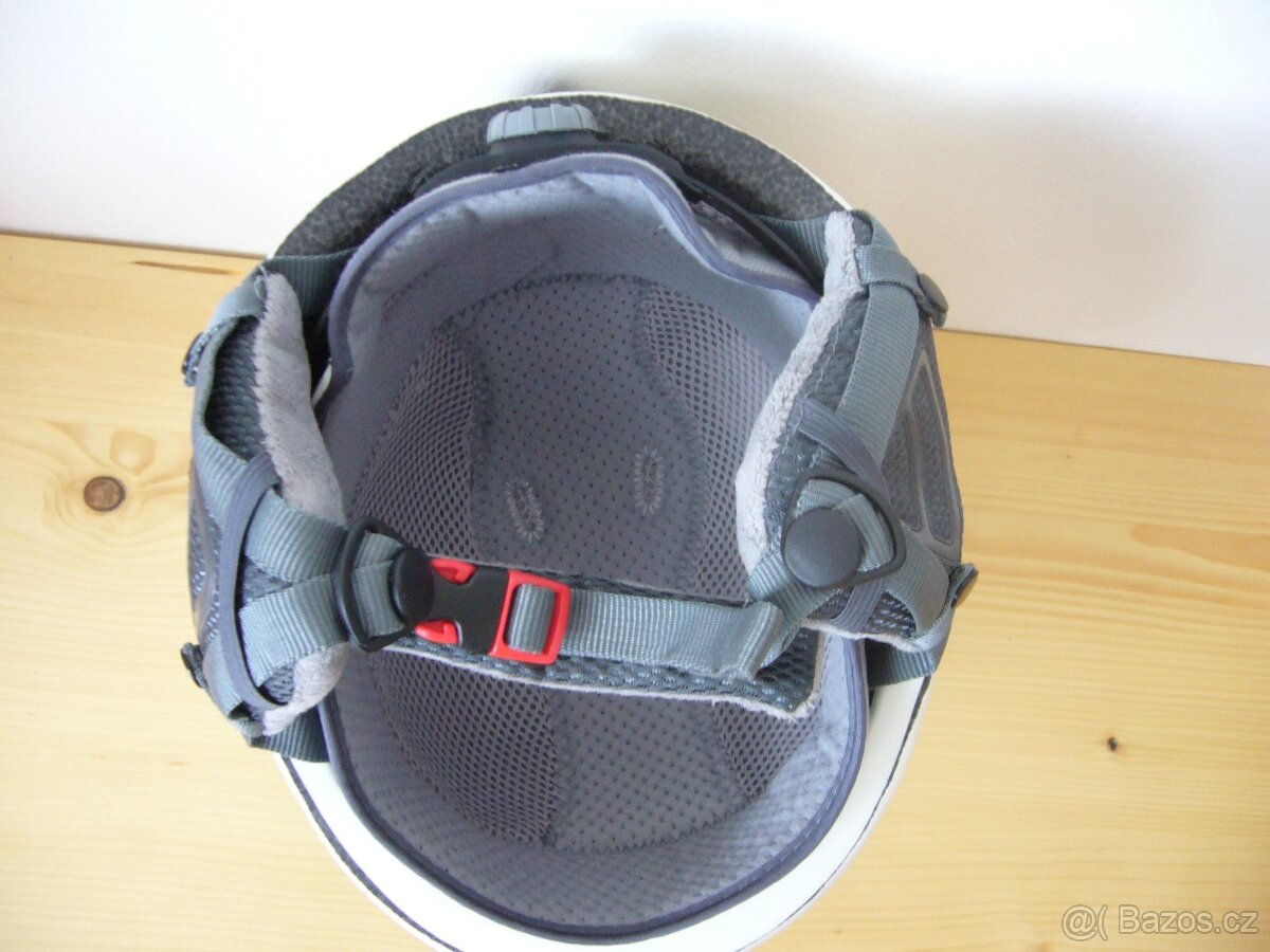 Helma přilba - 14