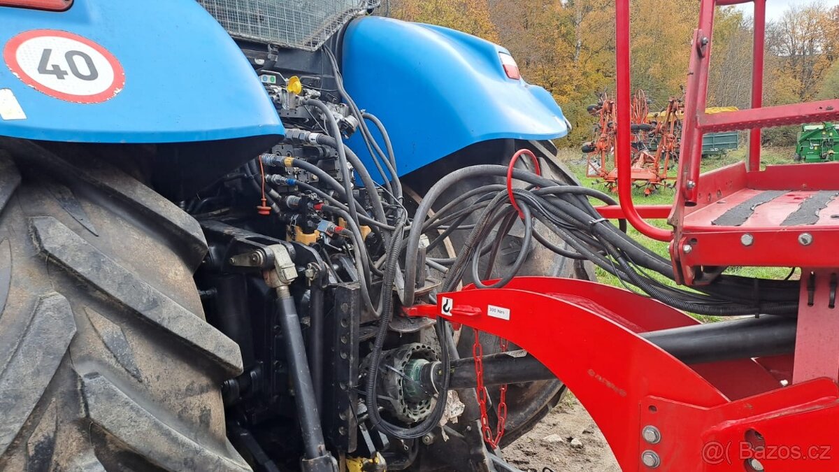 Lis s baličkou Lely Welger rpc 245 Tornado - 14