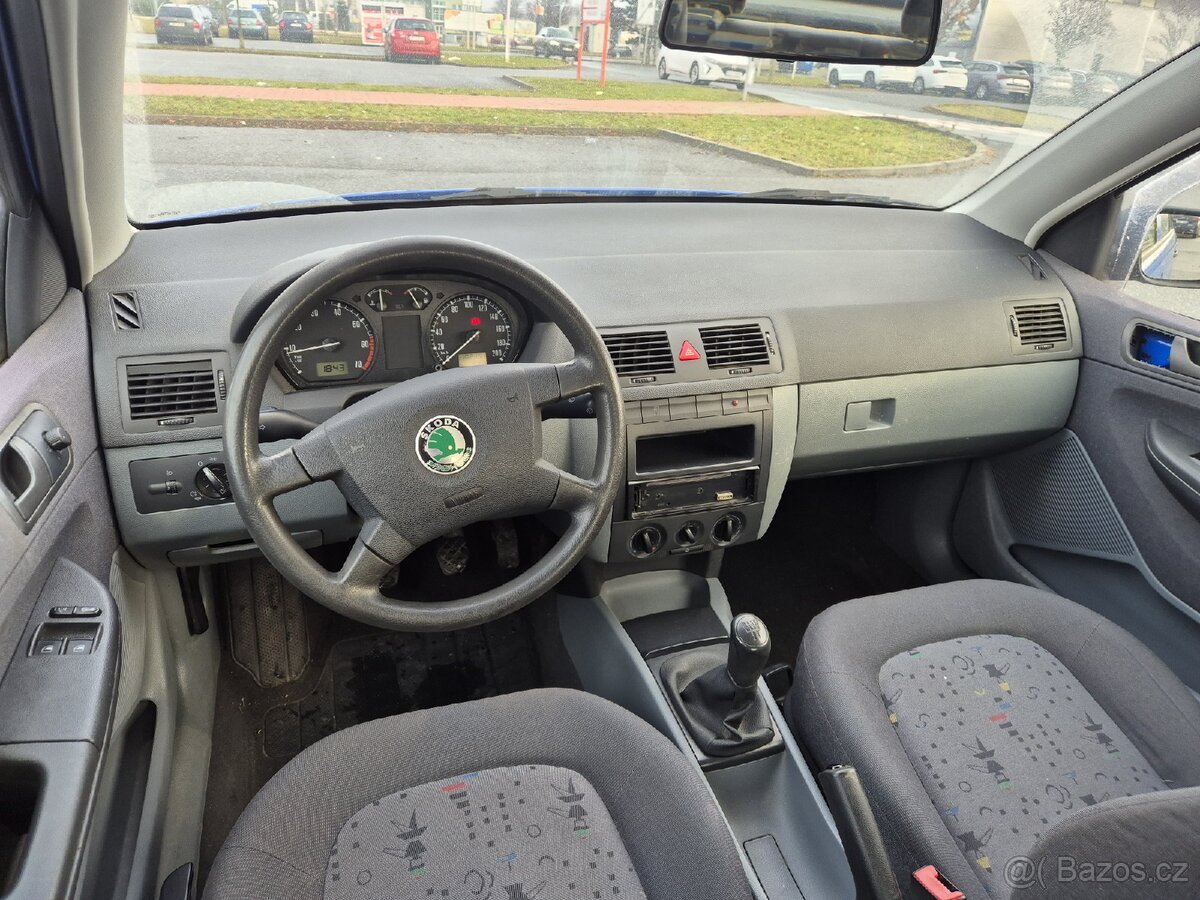 Škoda Fabia 1.4MPi 50kW Tažné najeto 102t.km - 14