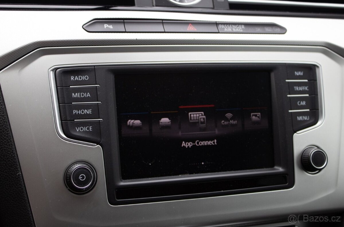 Volkswagen Passat Variant 2.0 TDI - 14