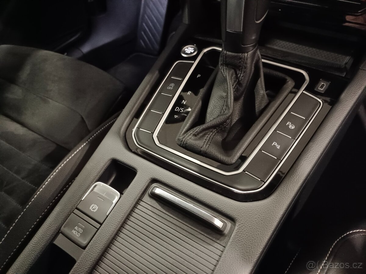 VW Passat B8 Variant TDI DSG Elegance - záruka Autodraft - 14