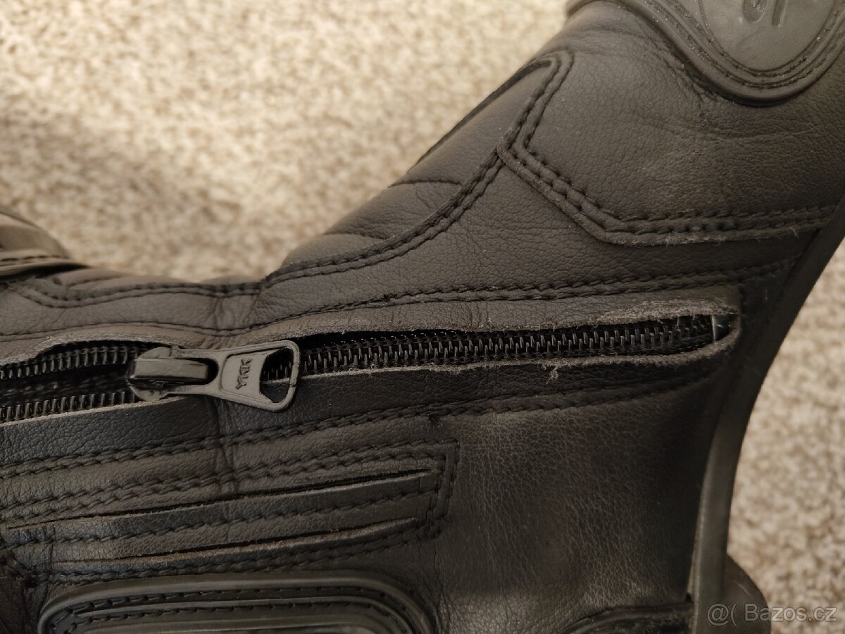 SIDI Vertigo vel. 42 na nohu 41 - 14