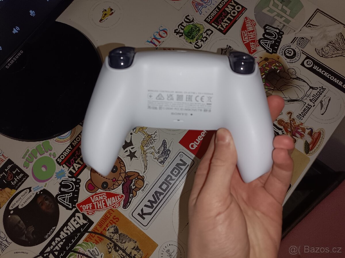 Prodám kompletní herní sestavu PlayStation 5 s mechanikou - 14