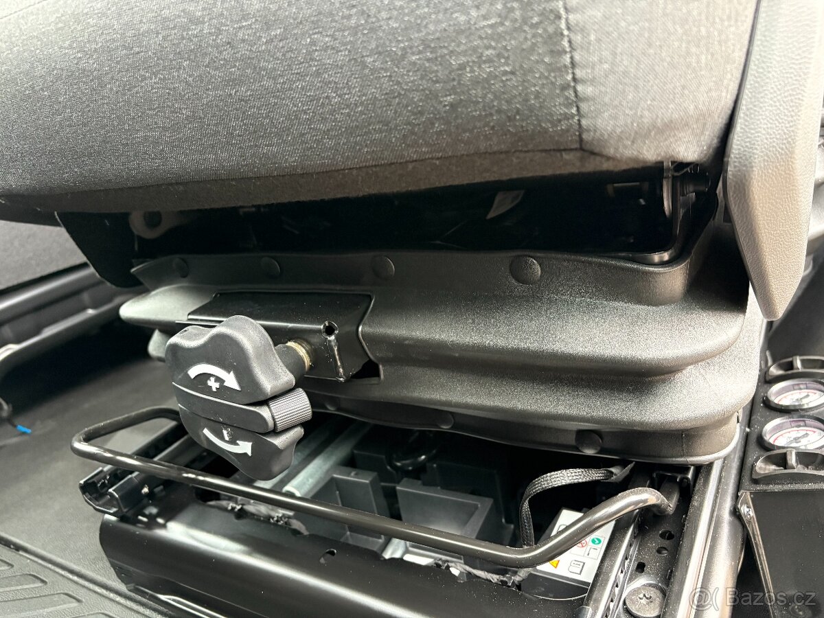 Renault Master 170k, Automat, 10EP, Spaní, Měchy - 14