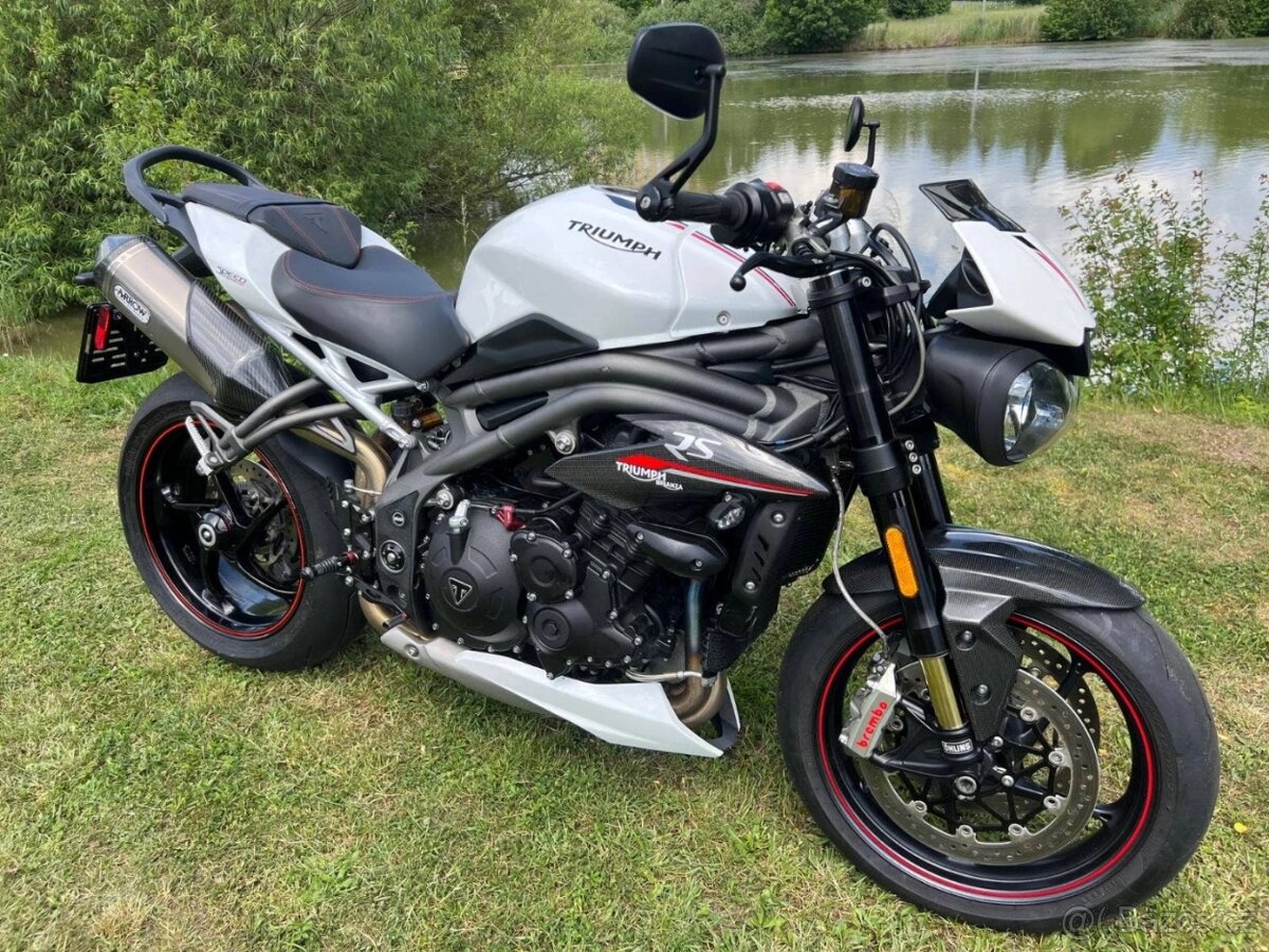Triumph Speed Triple RS - 14