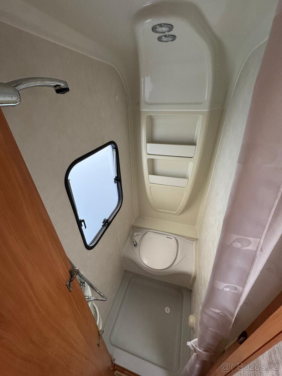 Adria Adora 512UP -mover, předstan - 14