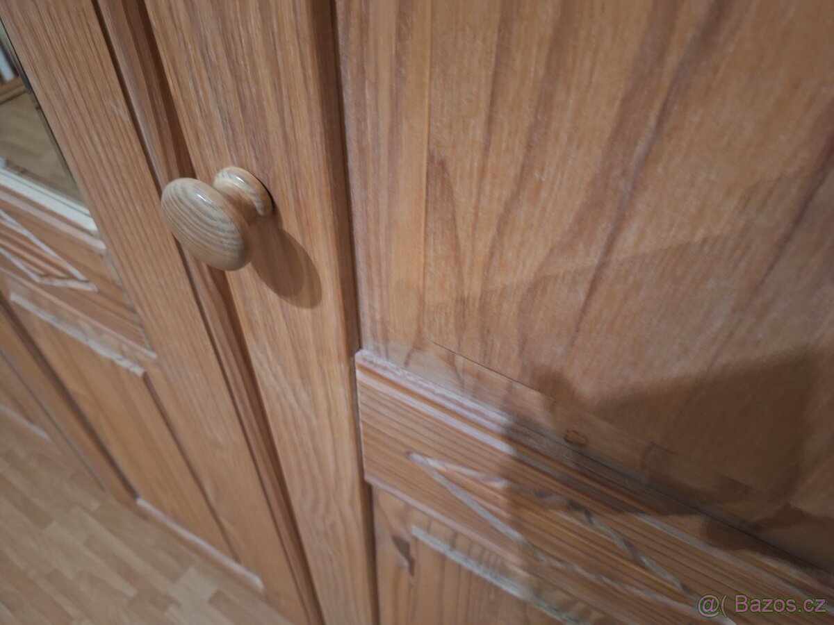 KVALITNÍ LOŽNICE PINIE TOP STAV JAK NOVÁ - 14