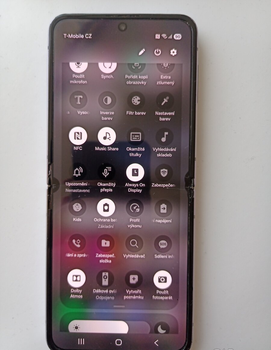 Samsung Galaxy Z Flip 4 - 14