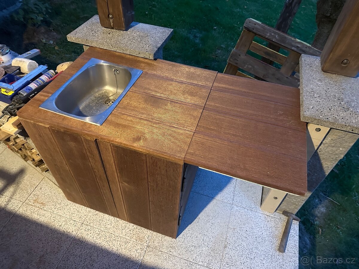 Stavebni práce . Rekonstrukce - 14