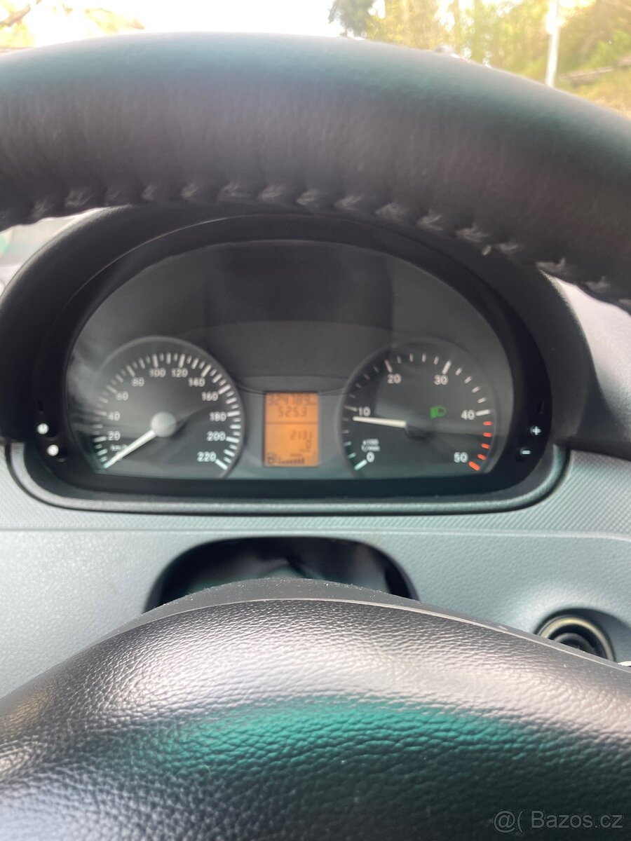 Mercedes Vito - 14