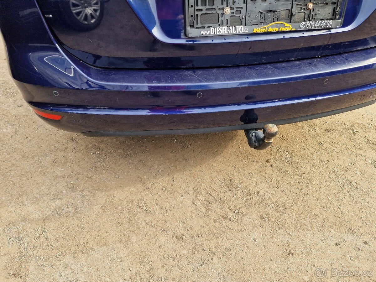 Volkswagen SHARAN 2,0TDI NAVIGACE TAŽNÉ 7MÍST - 14