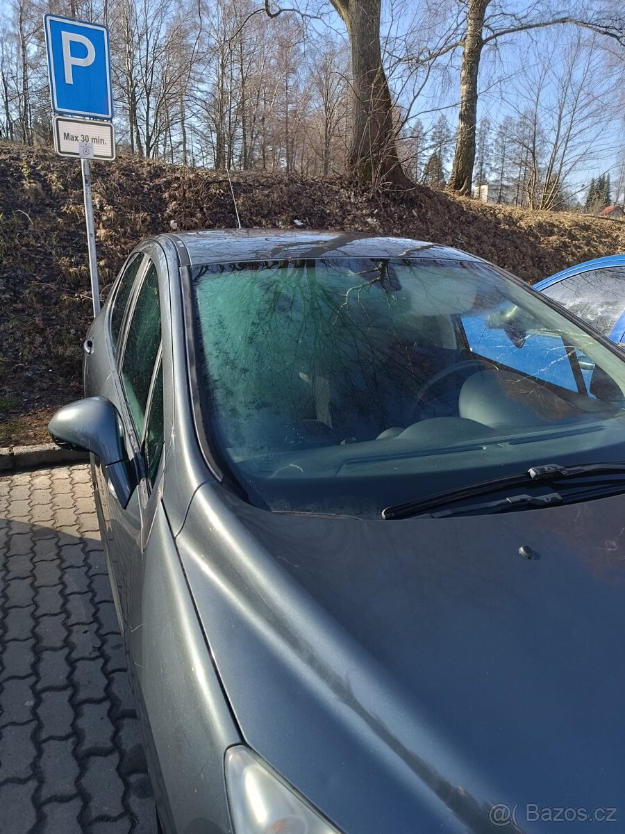 Peugeot 308 2008 - 14