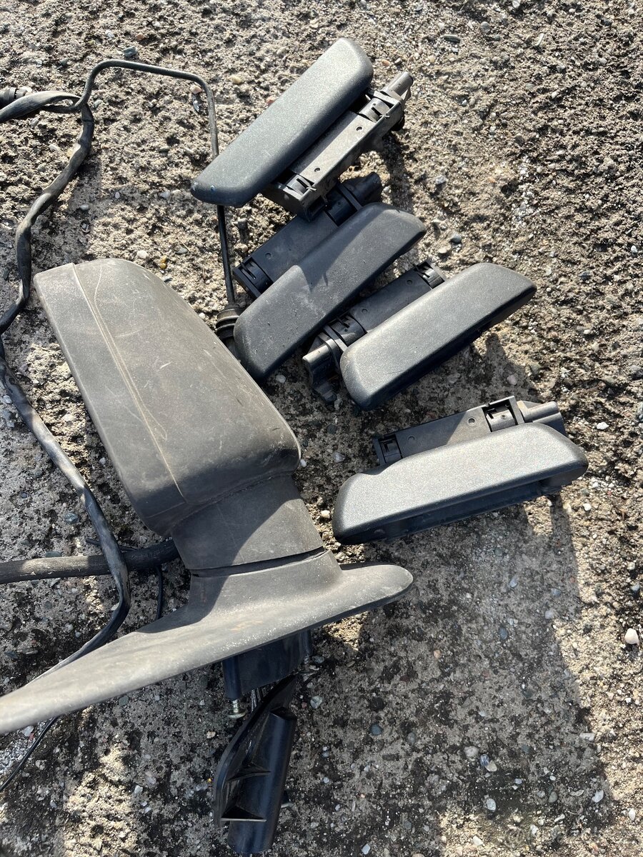 ZX zbytky z vozidla, - 14