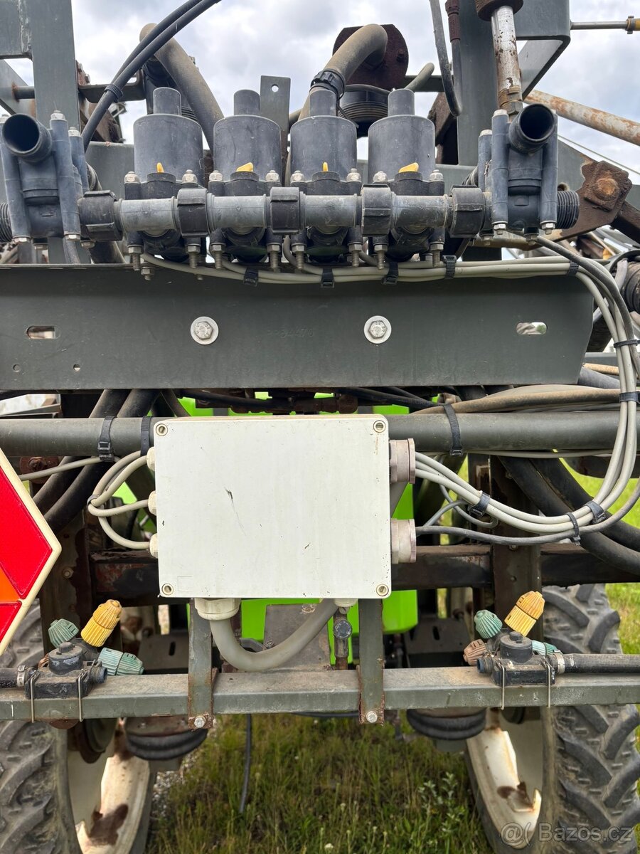 Postřikovač TECNOMA - 14