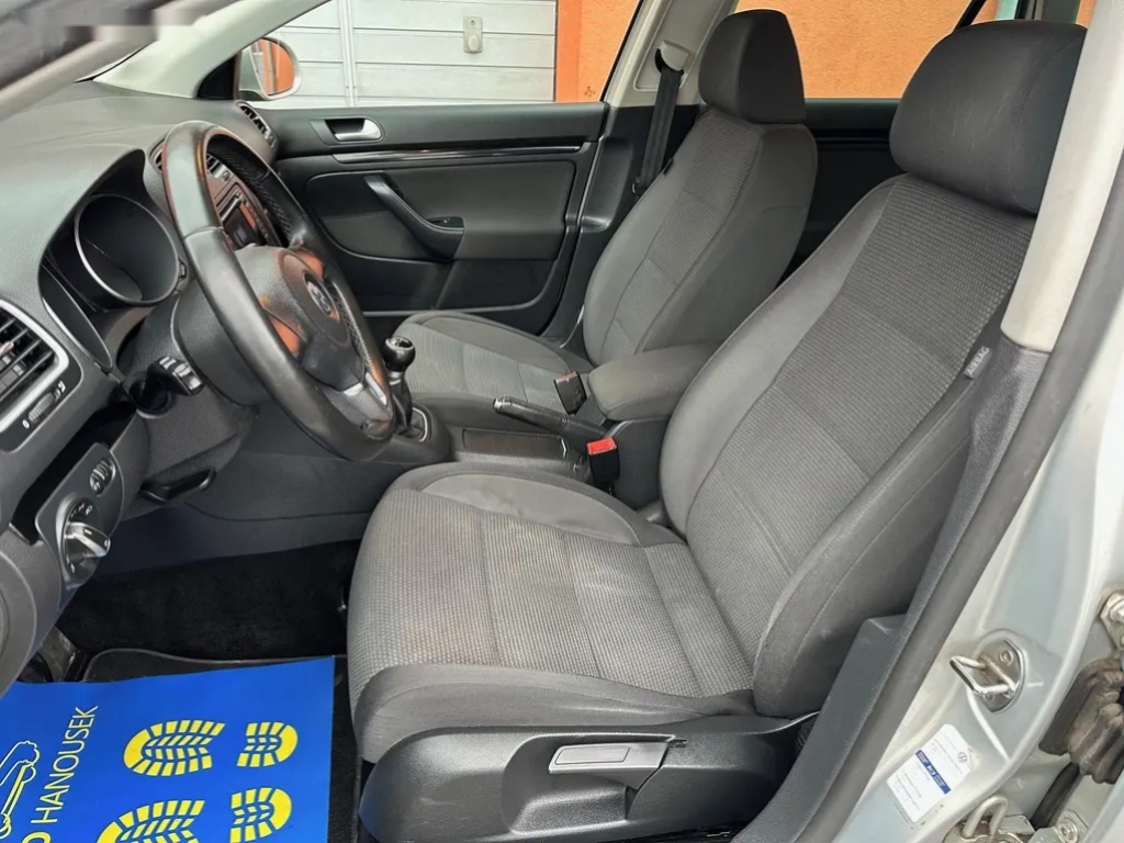 Volkswagen Golf, 1.4 TSI 90KW 1.maj.,NAVI - 14