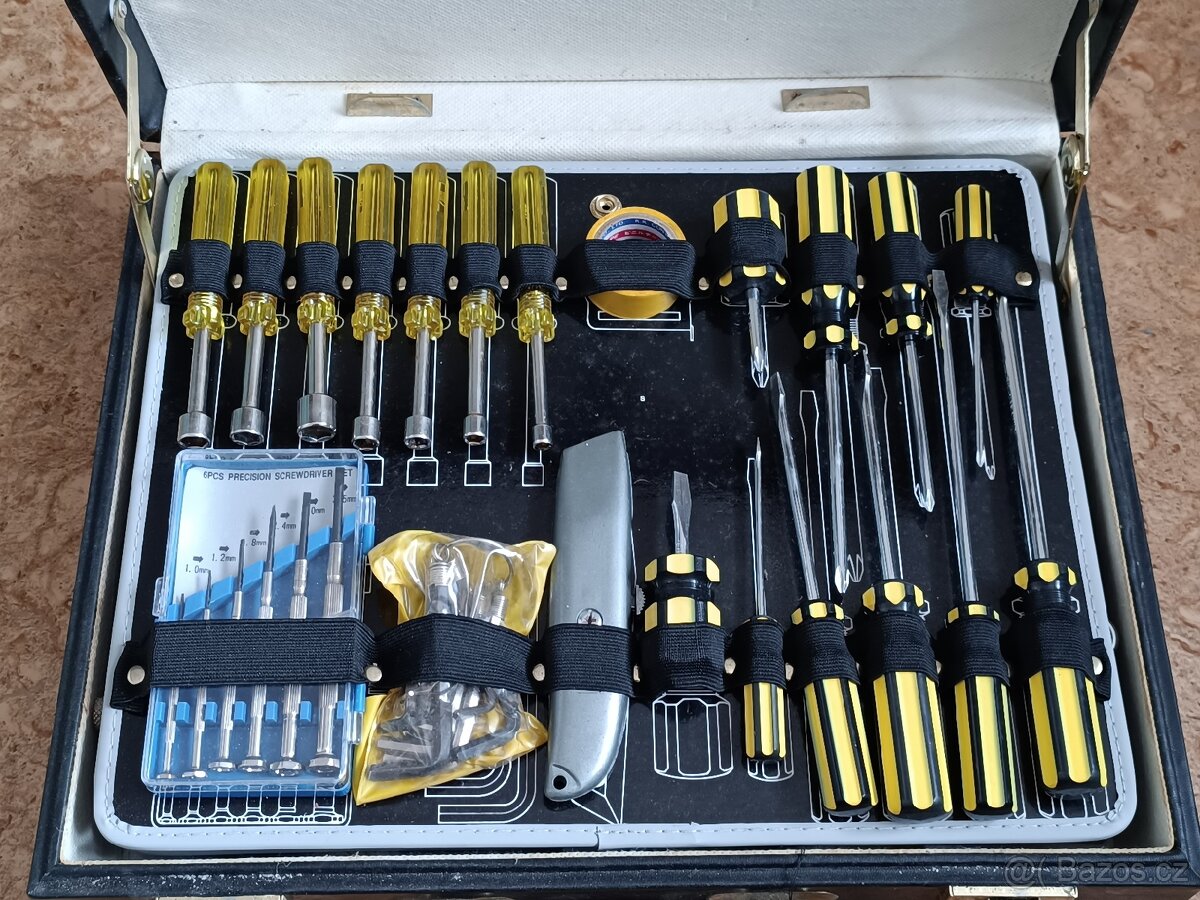 Sada nářadí v kufříku - 14