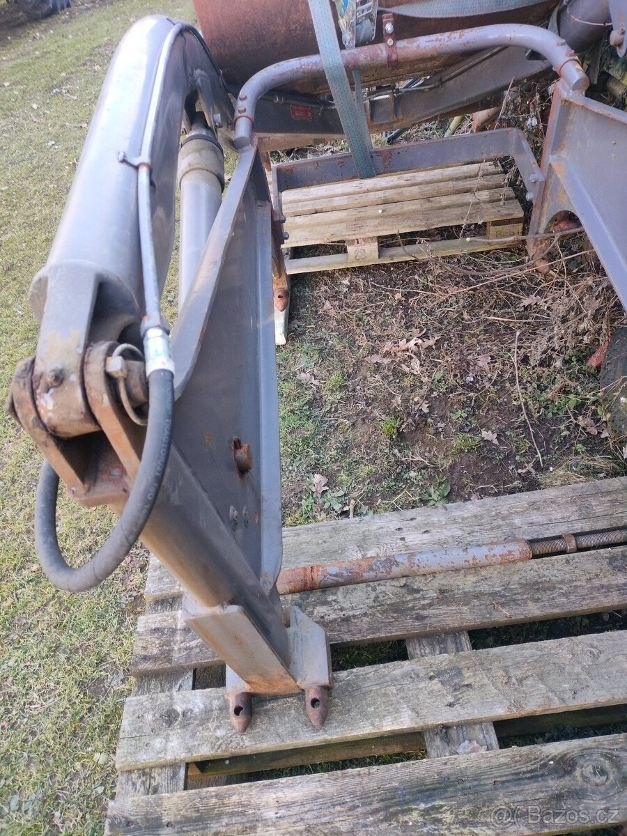 čelní nakladač BAAS 14 000kč - 14