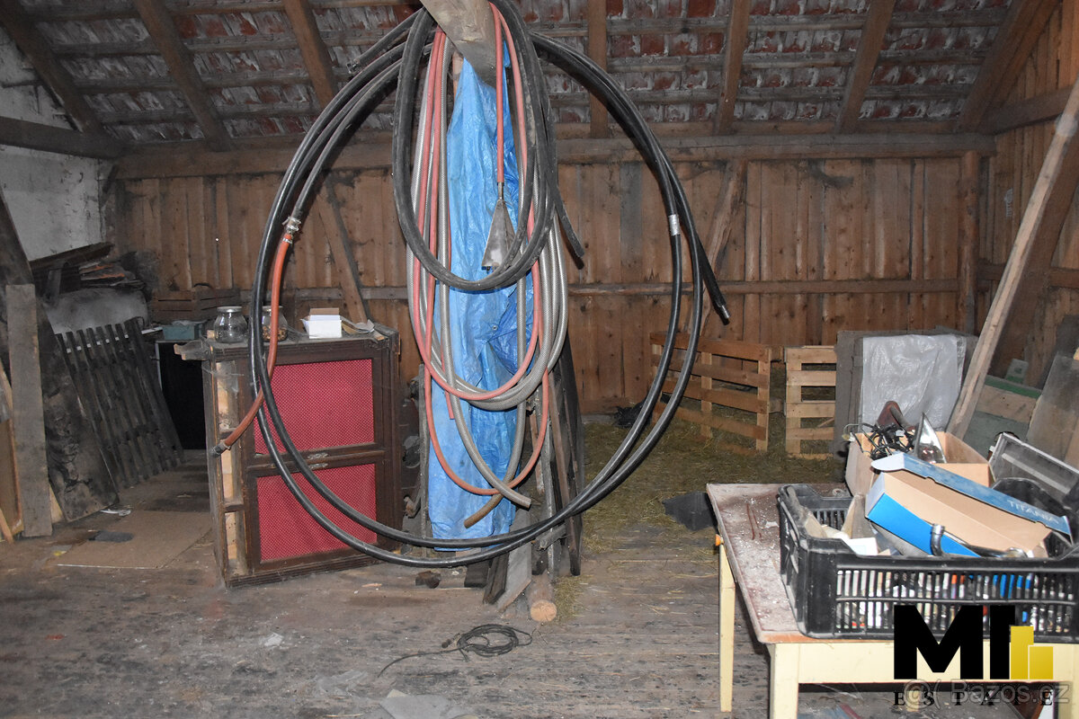 Prodej rodinného domu 378 m², pozemek 1 660 m², Bartošovice - 14