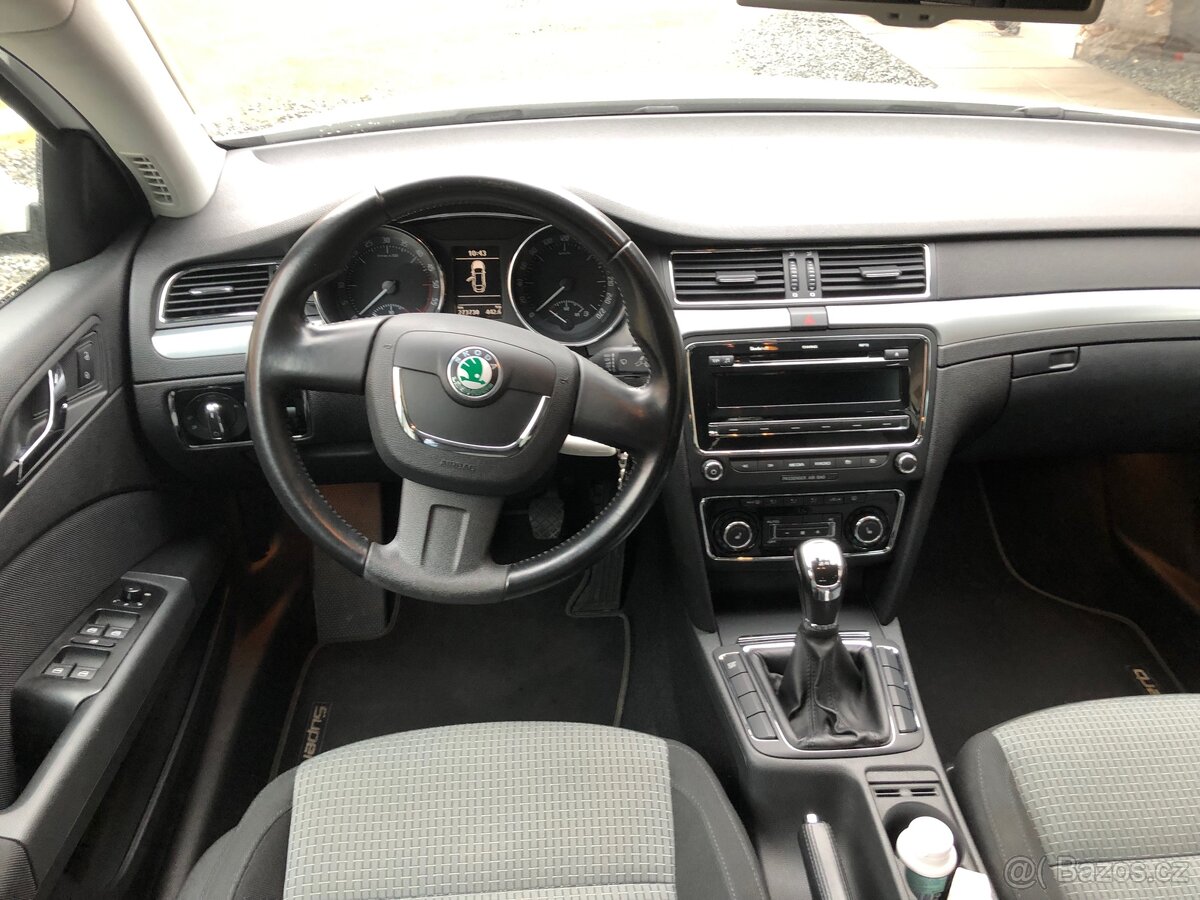 Škoda Superb 2,0 TDI/103kW Ambition - 14