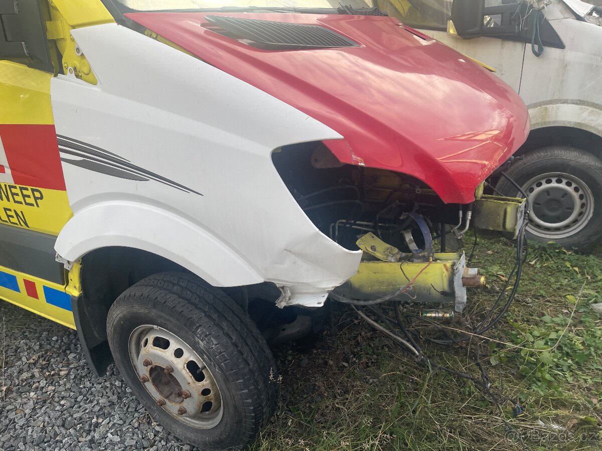Ambulance sprinter na dily caravan - 14