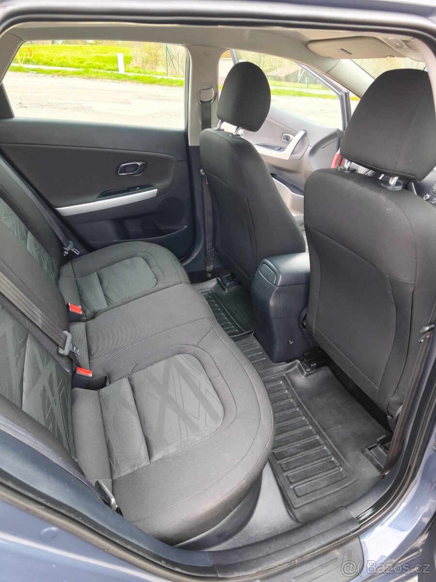 Kia ceed kombi 1.4 benzín+LPG - 14