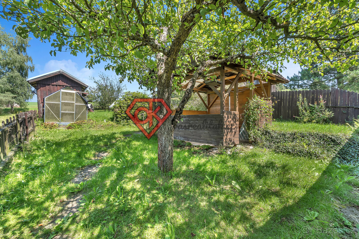 PRODEJ - rodinný dům v Dolní Hedeči - 14