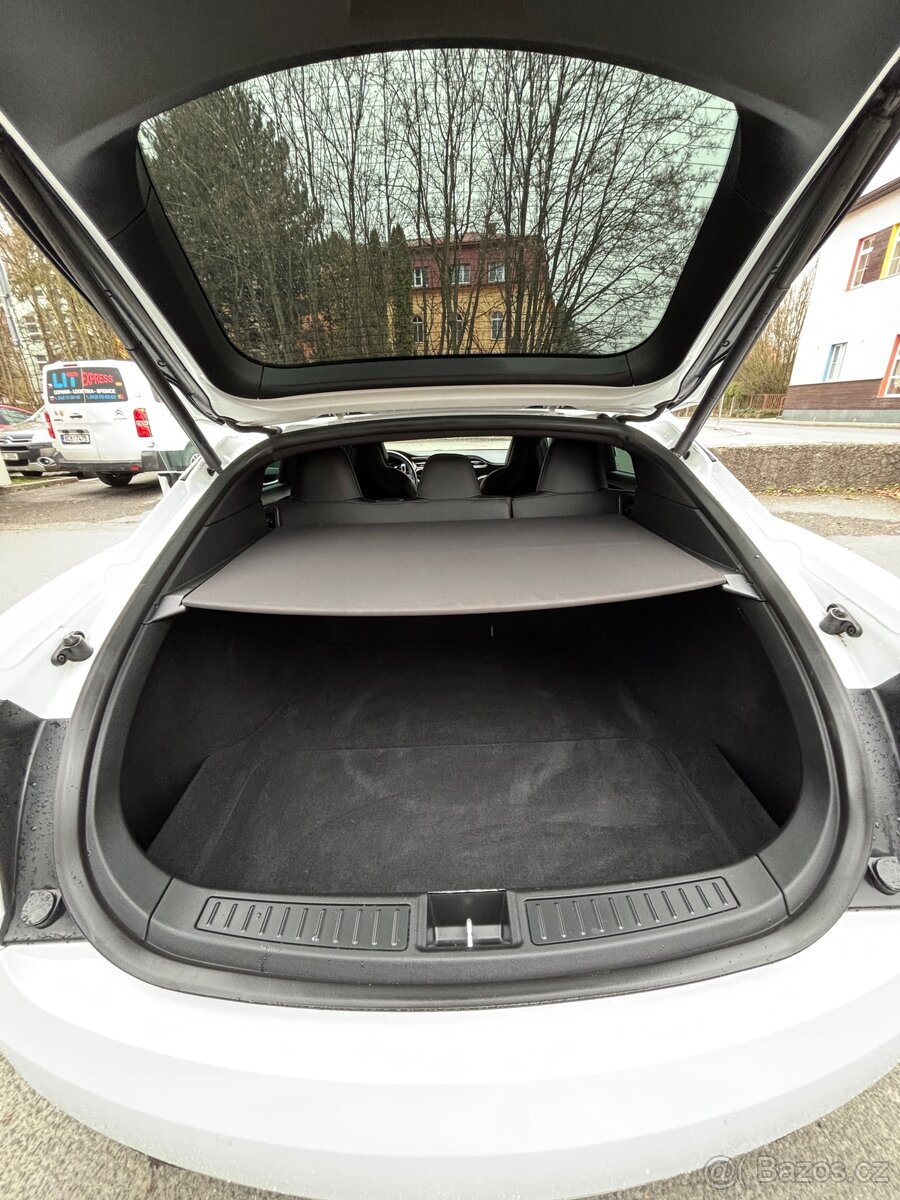 Tesla model S 75D - 14