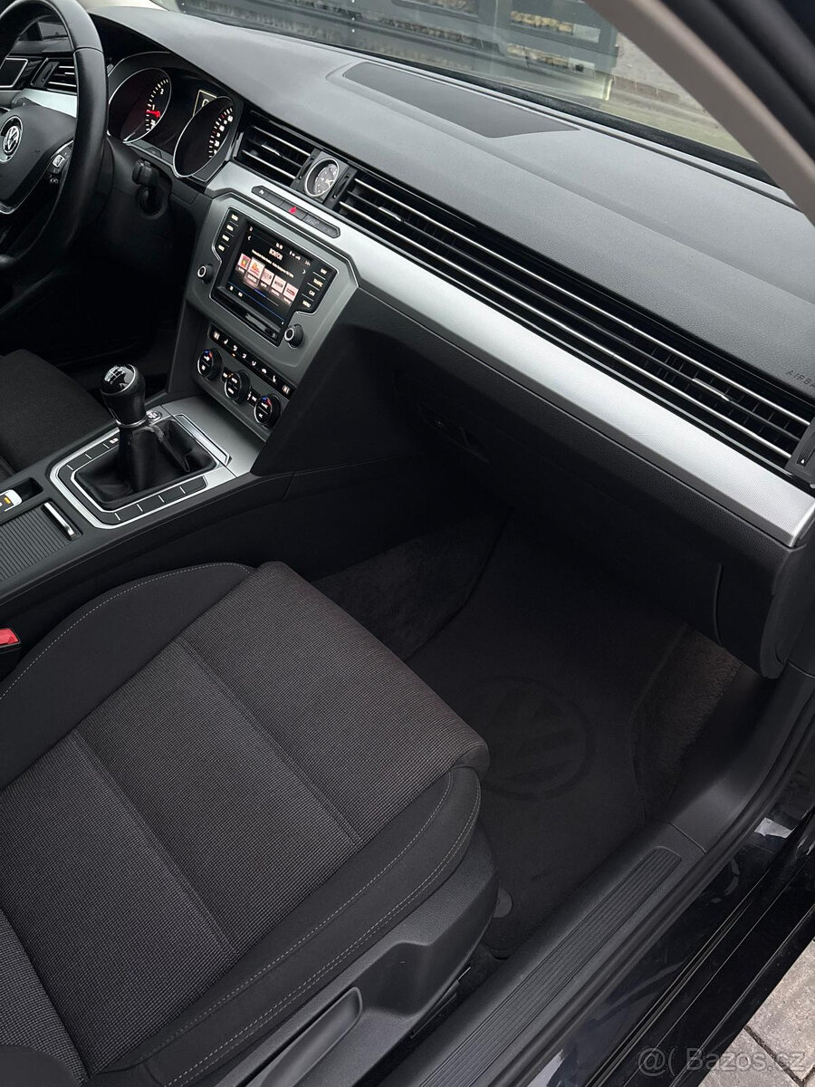 Volkswagen Passat B8, Variant 2.0 TDi 110 kW - 14