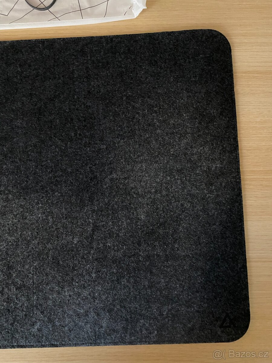 Nová velká podložka DELTAHUB - 80 x 45 cm - 14