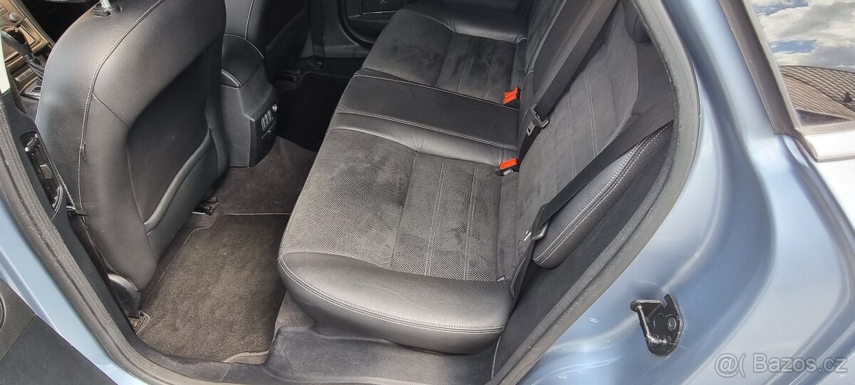 Ford Mondeo - 14
