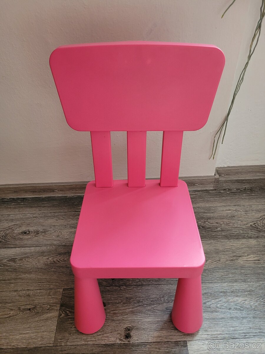 Ikea dětský set - stůl a 2 růžové židle - 14