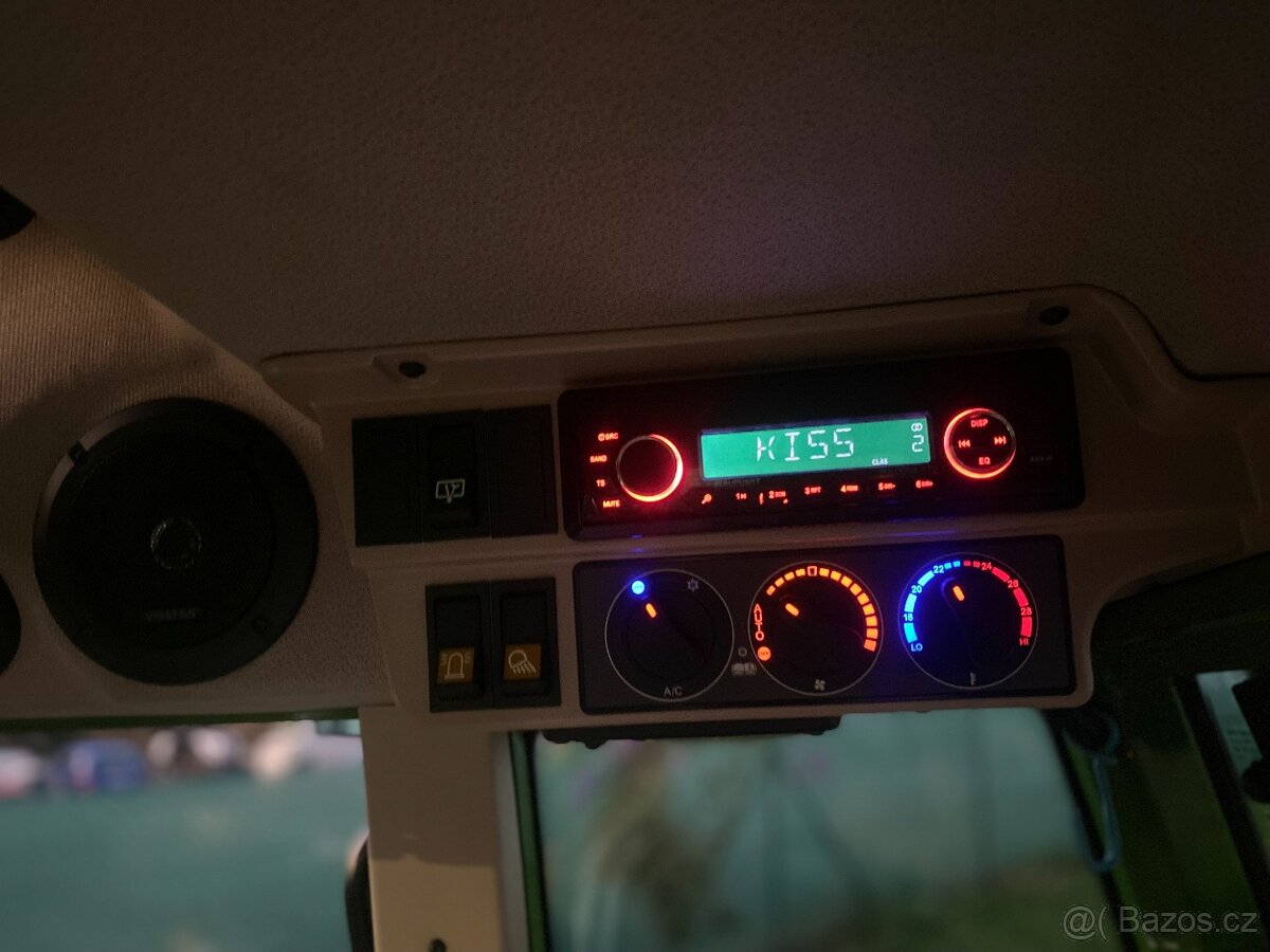 Traktor FENDT 211 F Vario 81 - 14